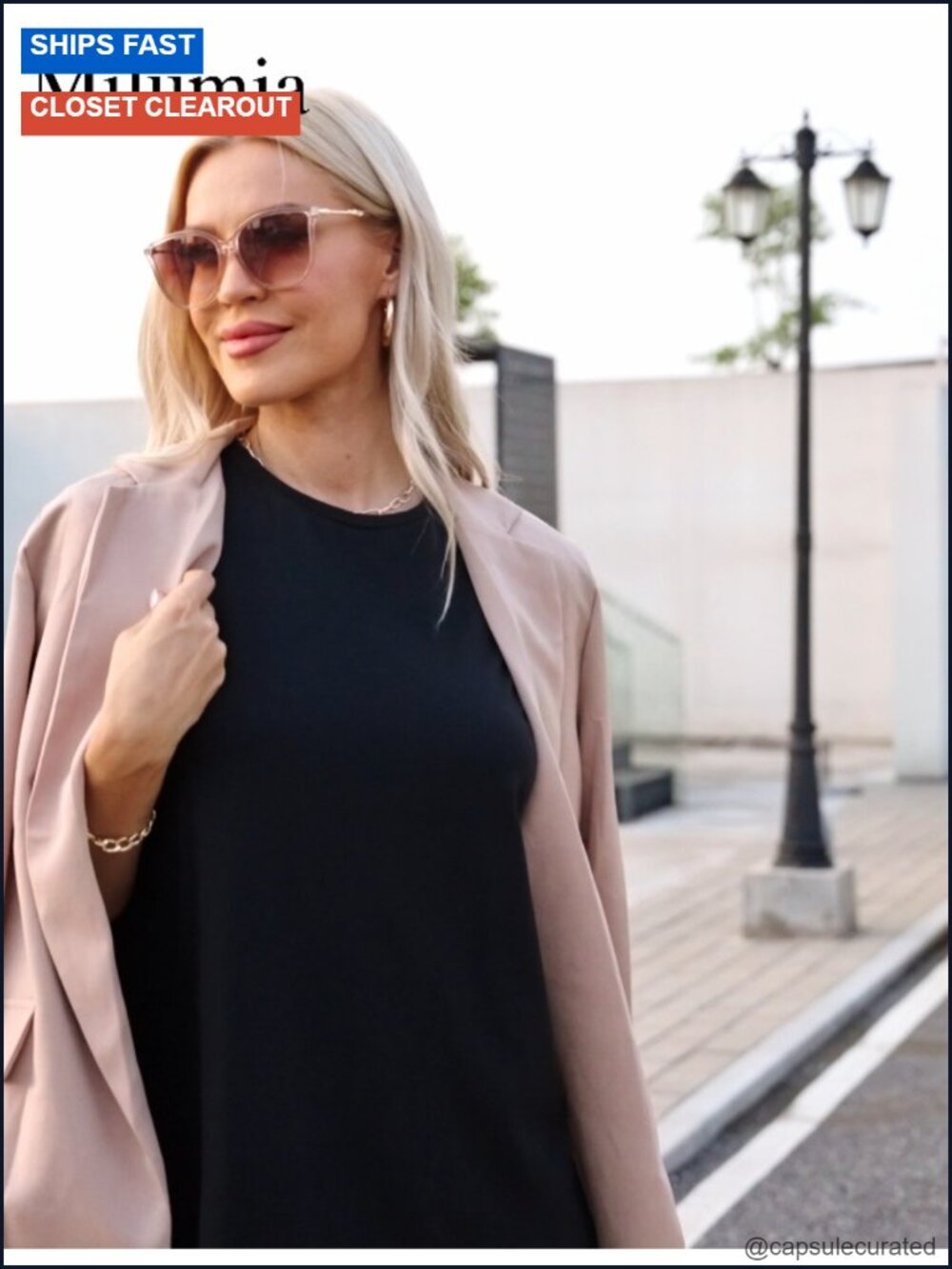 Women's Casual Short Sleeve Crew Neck Straight Mini T-Shirt Dress with Stretch - Picture 5 of 6